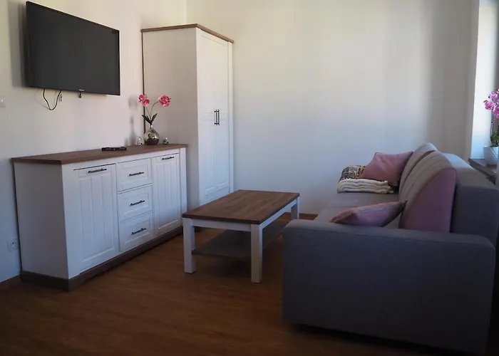 Apartmany Nejdek *